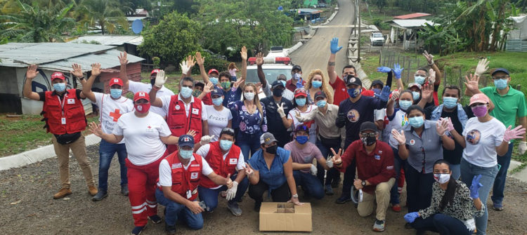 En Panamá, participamos del programa Cocinas Solidarias, para acompañar a los más necesitados