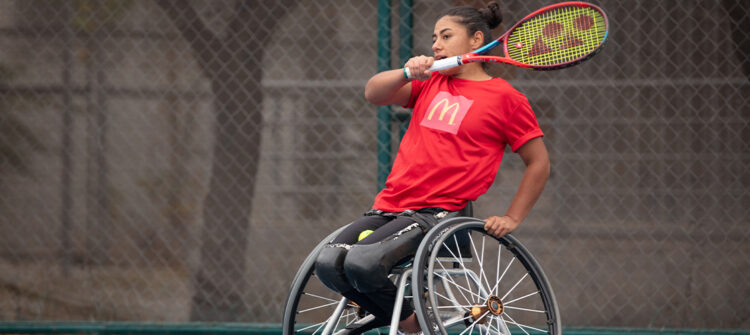 Incorporamos a la tenista paralímpica Macarena Cabrillana al programa “Embajadores Deportivos” de Chile