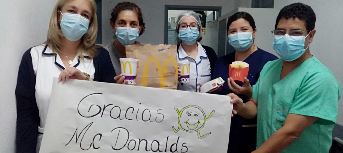 Donamos más de 200 combos a profesionales de la salud uruguayos