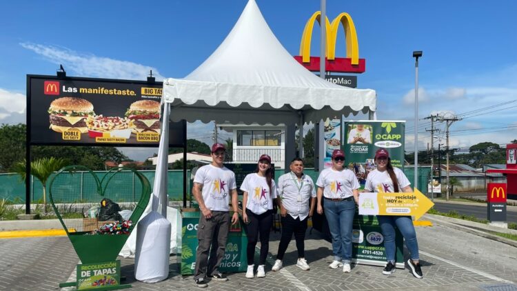 En el marco del mes del voluntariado celebramos en Costa Rica una productiva jornada de reciclaje